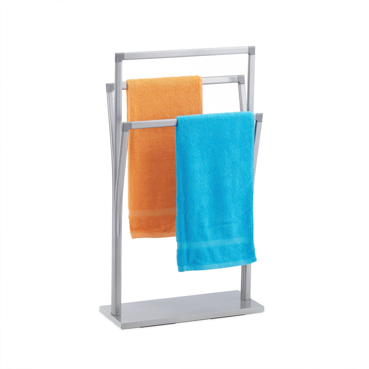 Standing towel rail