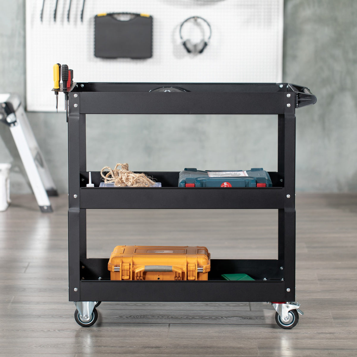 Steel workshop trolley with 3 shelves on wheels with handle - max. load 150 kg - 83 x 35.3 x 76 cm Black