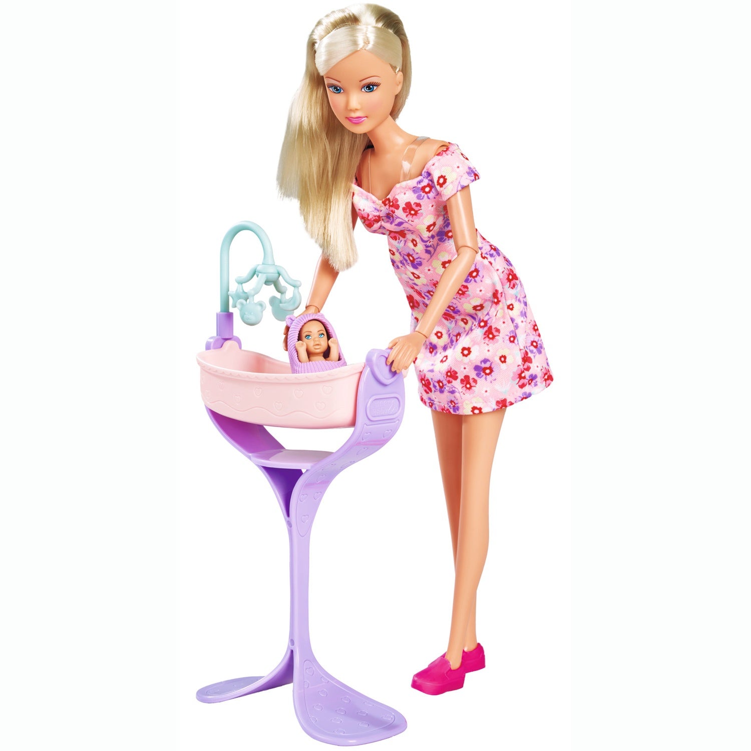 Steffi LOVE Pregnant with Growing Belly