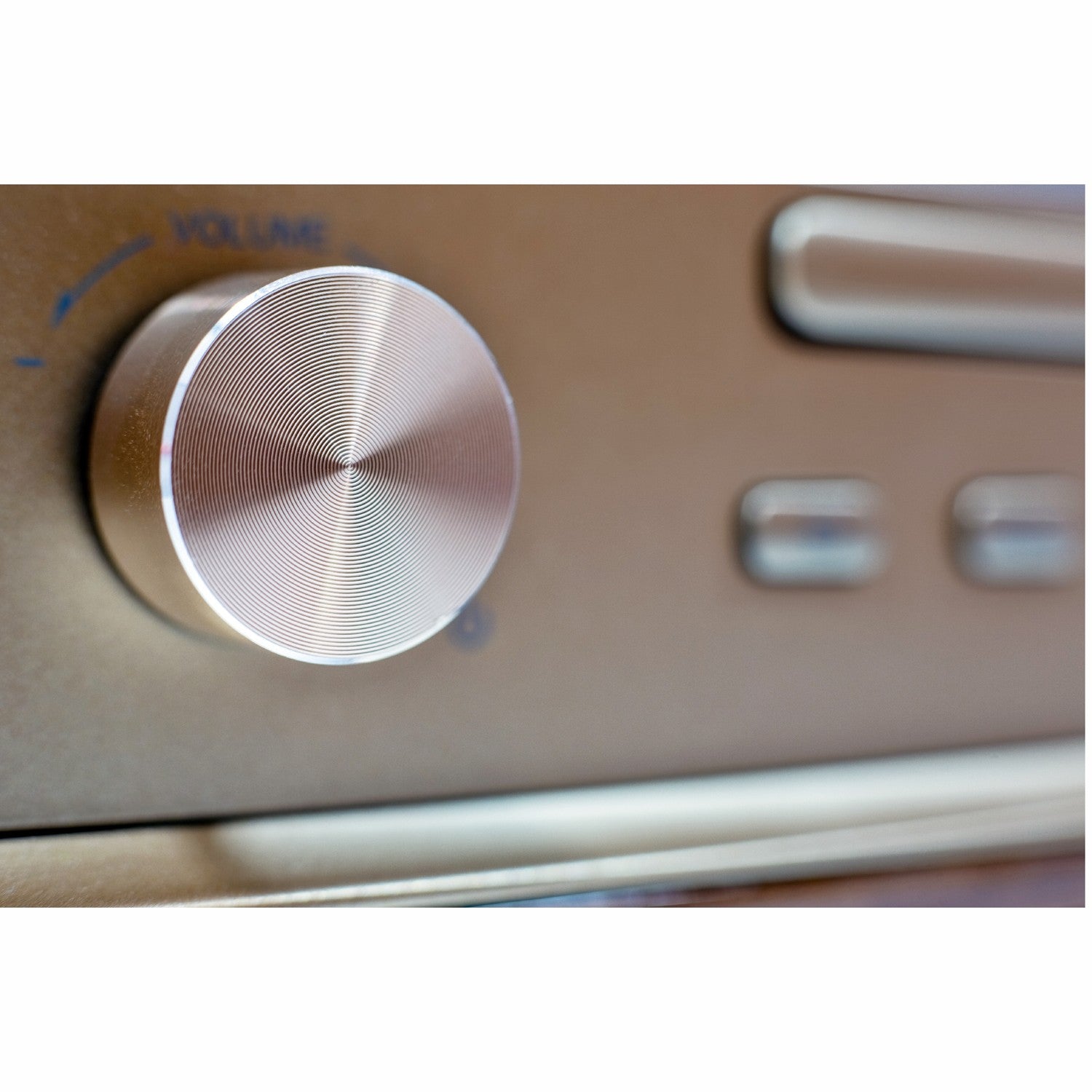 Stereo BT/CD/USB and radio