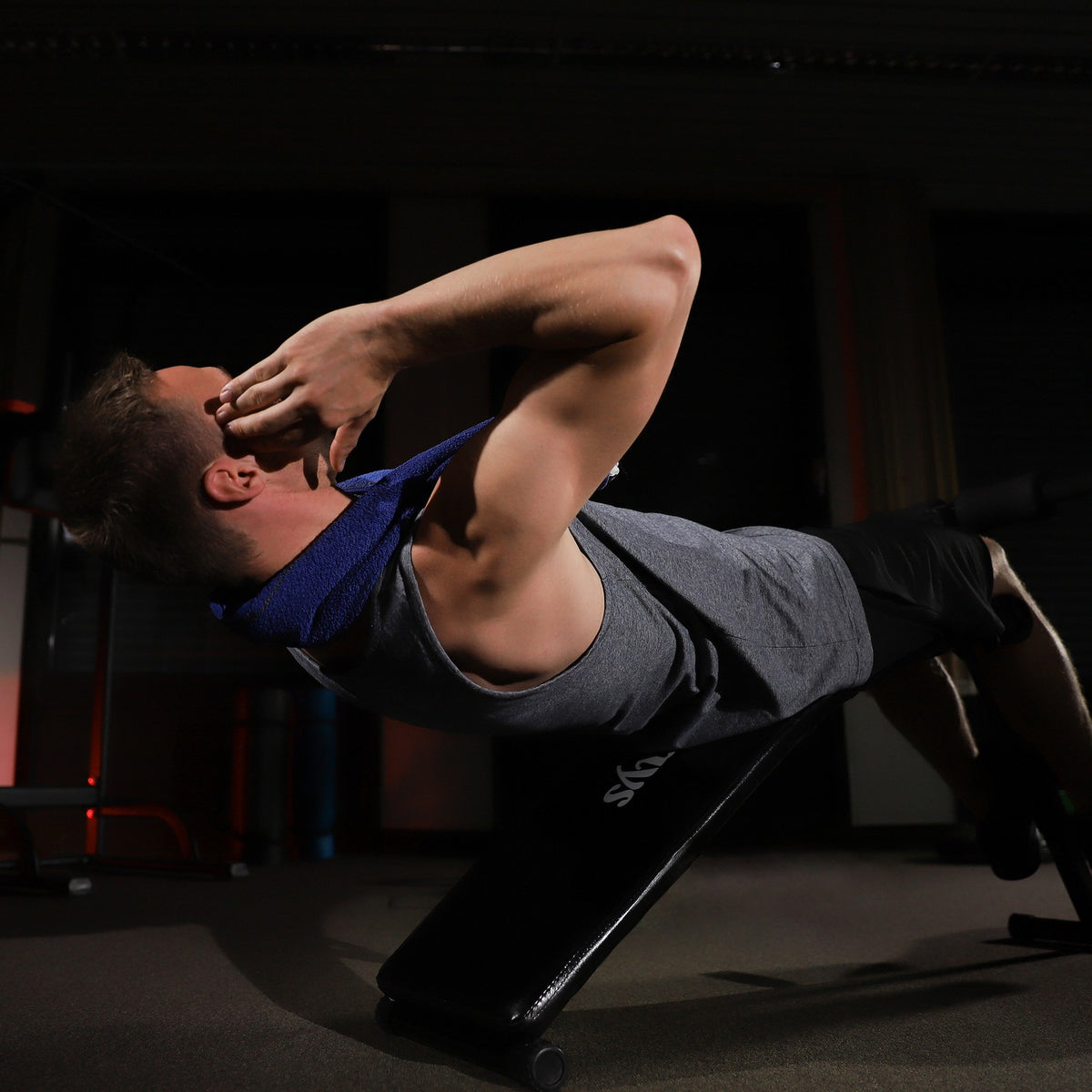 Stomach trainer exercise bench