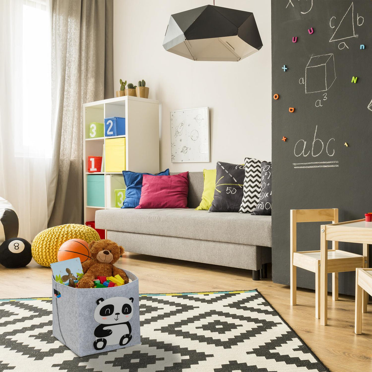 Storage basket in felt with animal motifs