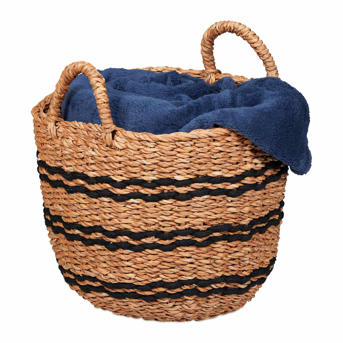 Storage basket made of seaweed