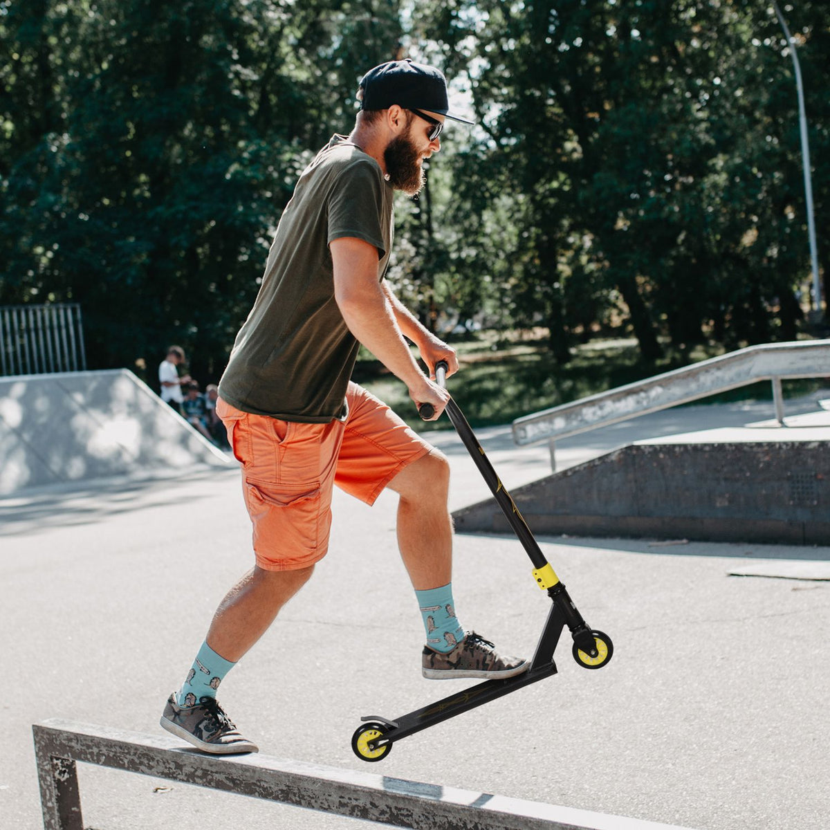 Stunt scooter, fun scooter, stunt scooter with ABEC 9 ball bearings, kick scooter with 100 mm imitation leather wheels, kick scooter, city scooter, trick scooter for children aged 14 and over