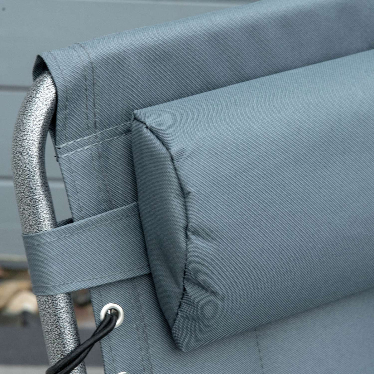 Sun lounger, folding garden lounger with pillow, side pocket, deck chair with 5-way adjustable backrest, weatherproof camping lounger can hold up to 130 kg, for garden, beach, pool, gray
