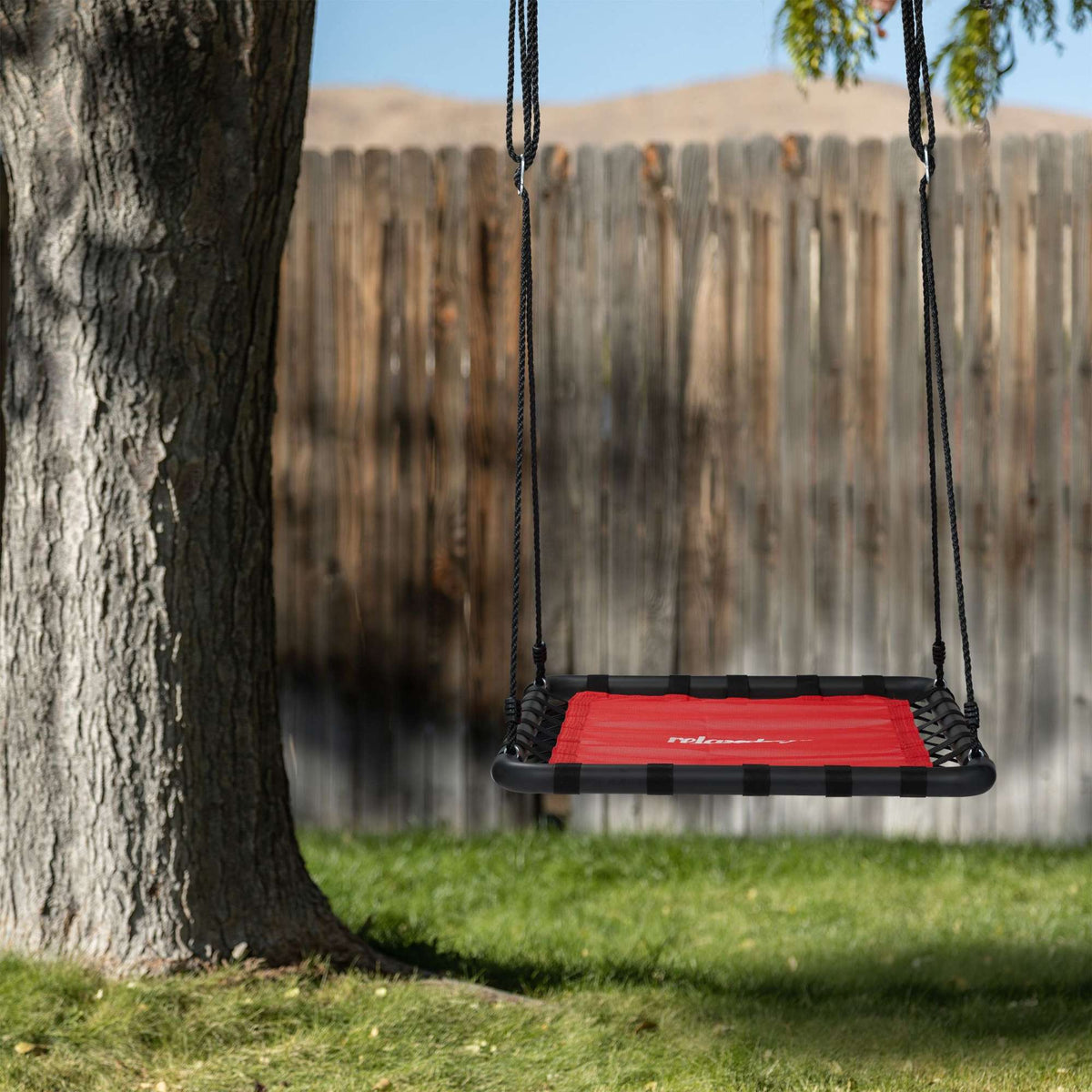 Swing with square nest in red