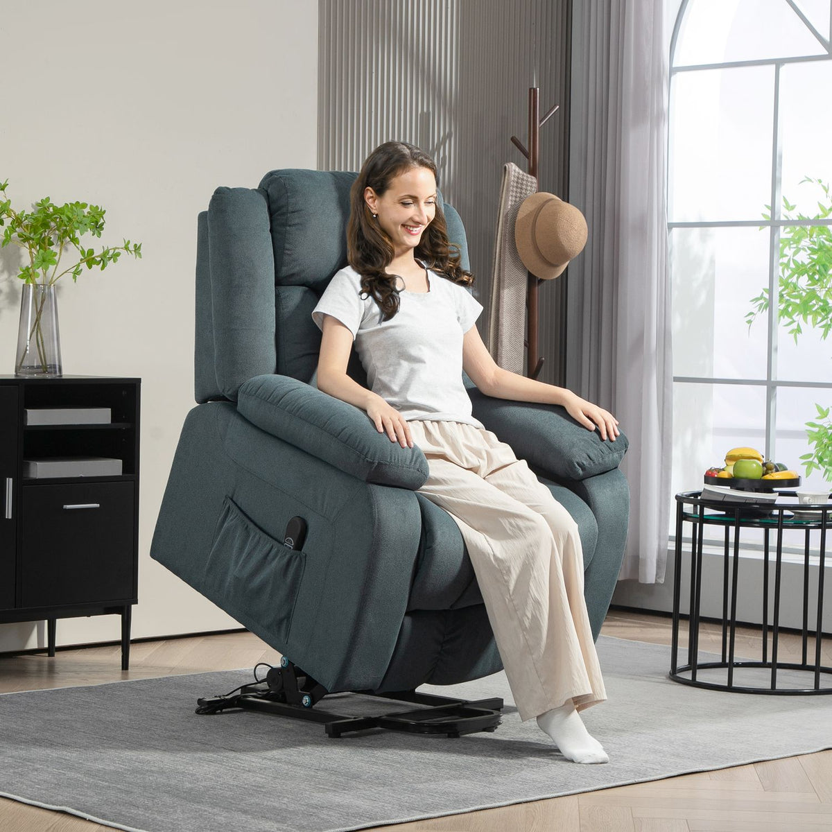 TV chair with stand-up aid, electric relaxation chair with reclining function, upholstered TV chair with remote control, suspension system and side pocket, for living room, velvet, gray
