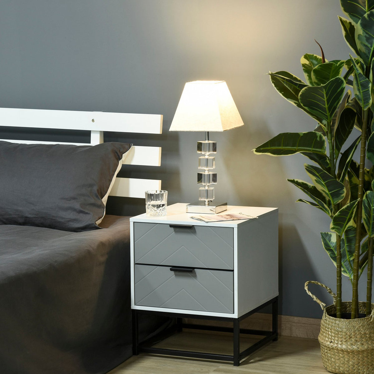 Table Lamp Bedside Lamp With Rotating Crystal Cube & Metal Base, E14, Cream White, 20X20X47Cm