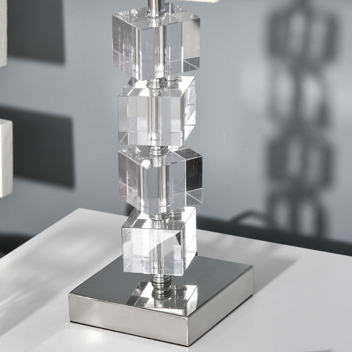Table Lamp Bedside Lamp With Rotating Crystal Cube & Metal Base, E14, Cream White, 20X20X47Cm