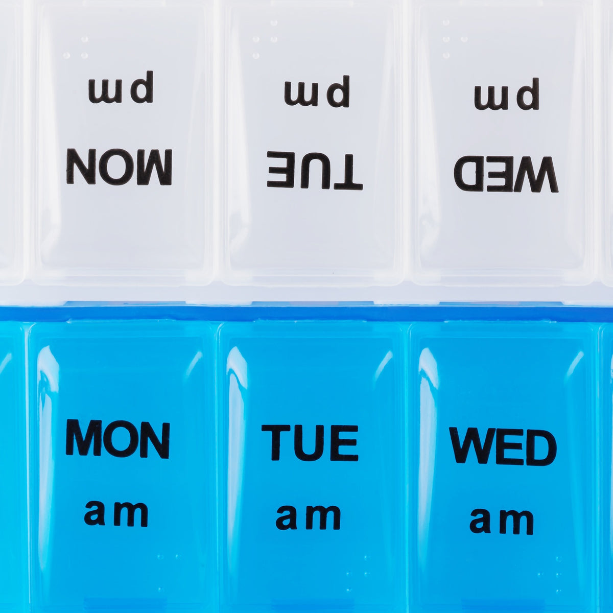 Tablet Box 7 days 2 compartments English