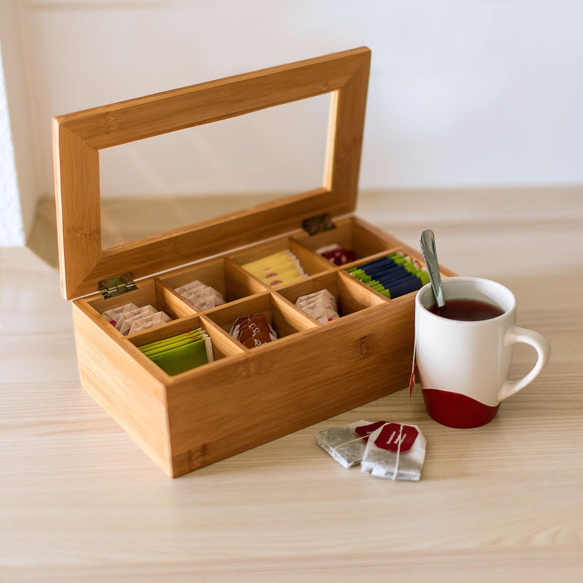 Tea box Bamboo lacquered 6 and 8 compartments