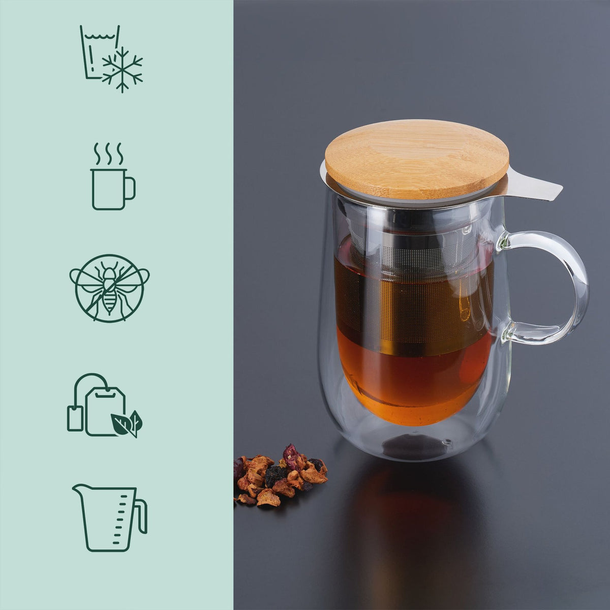 Tea glass with tea strainer and bamboo lid