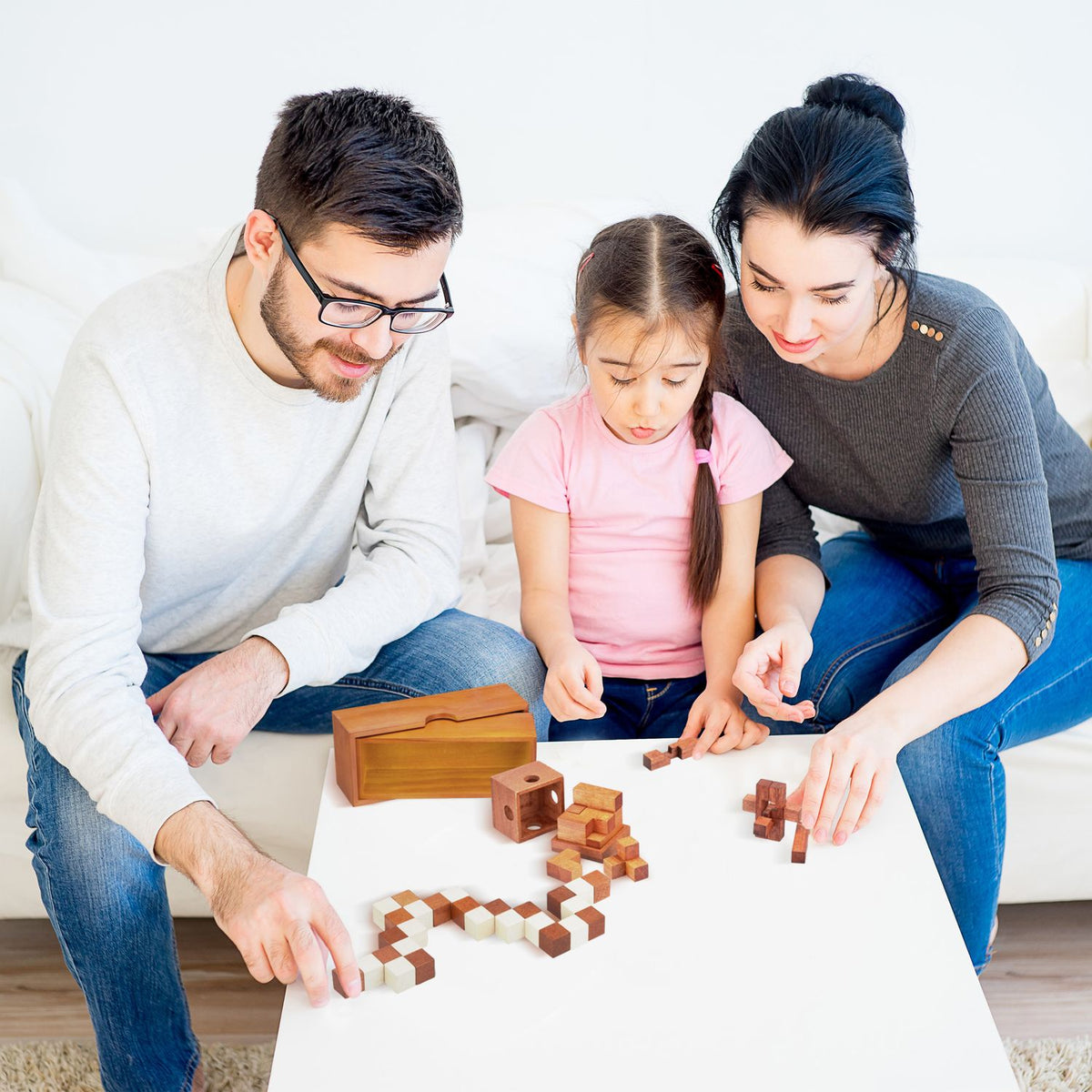 The wooden puzzle