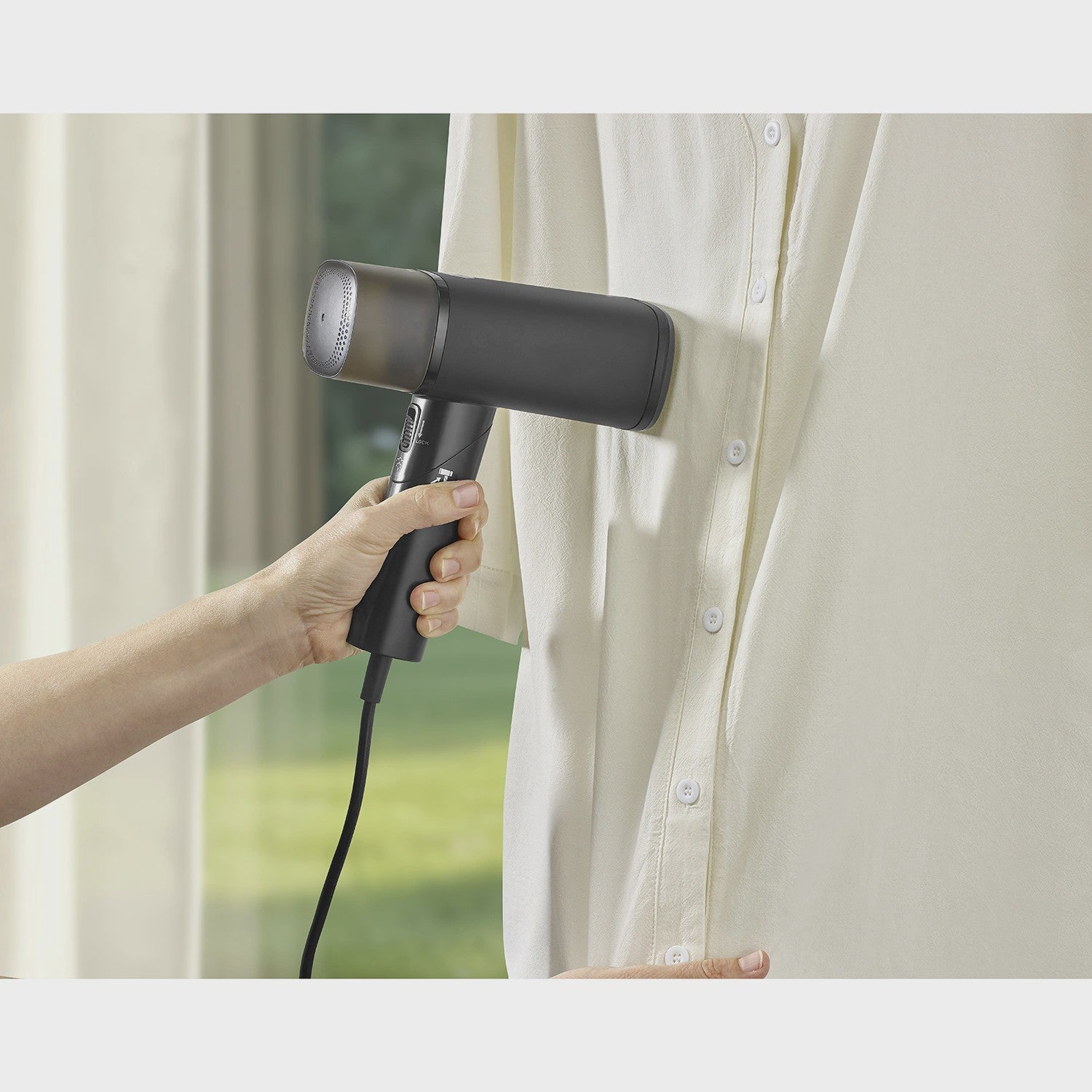 Travel Garment Steamer, Foldable with Ceramic Plate