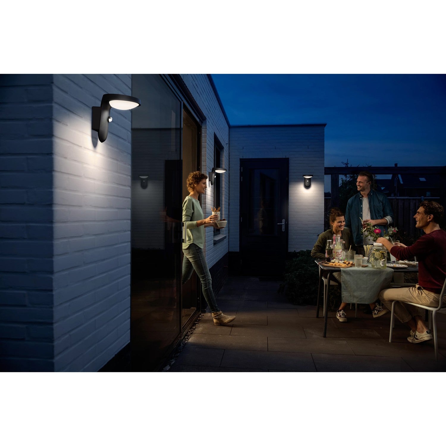Tyla Wall lamp Solar cell IR sensor Ultra Efficient LED 255lm IP44 Anthracite
