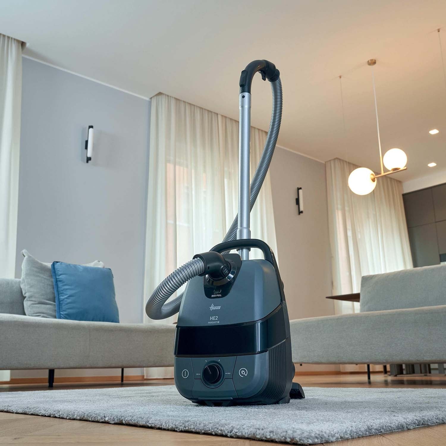 Vacuum Cleaner 850W – Home Use, High Efficiency