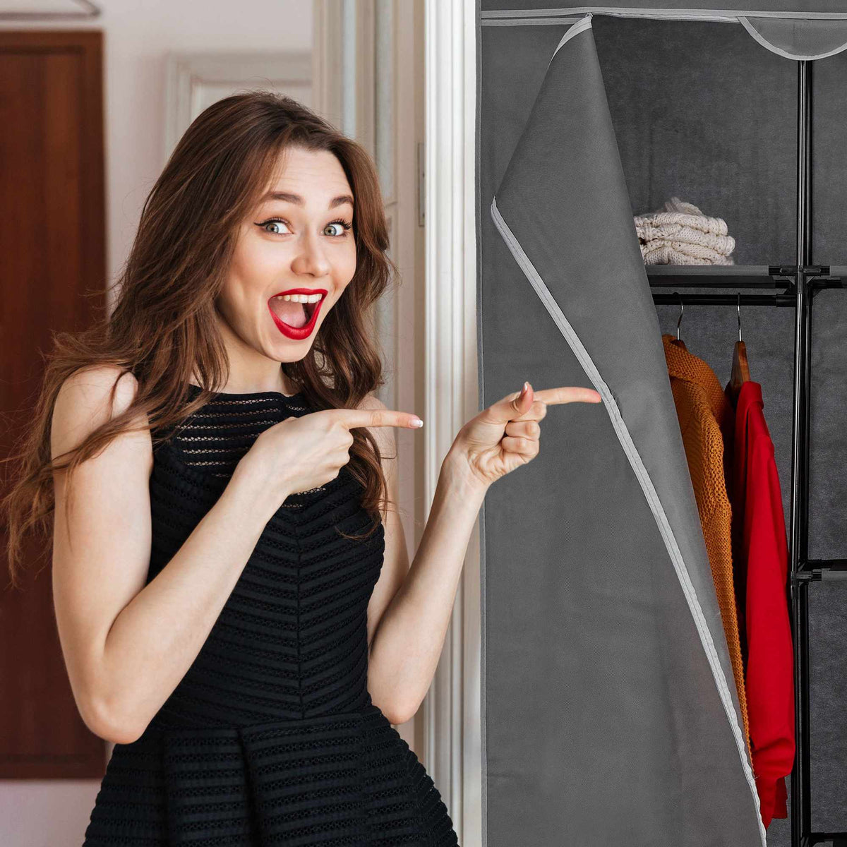 Wardrobe closed