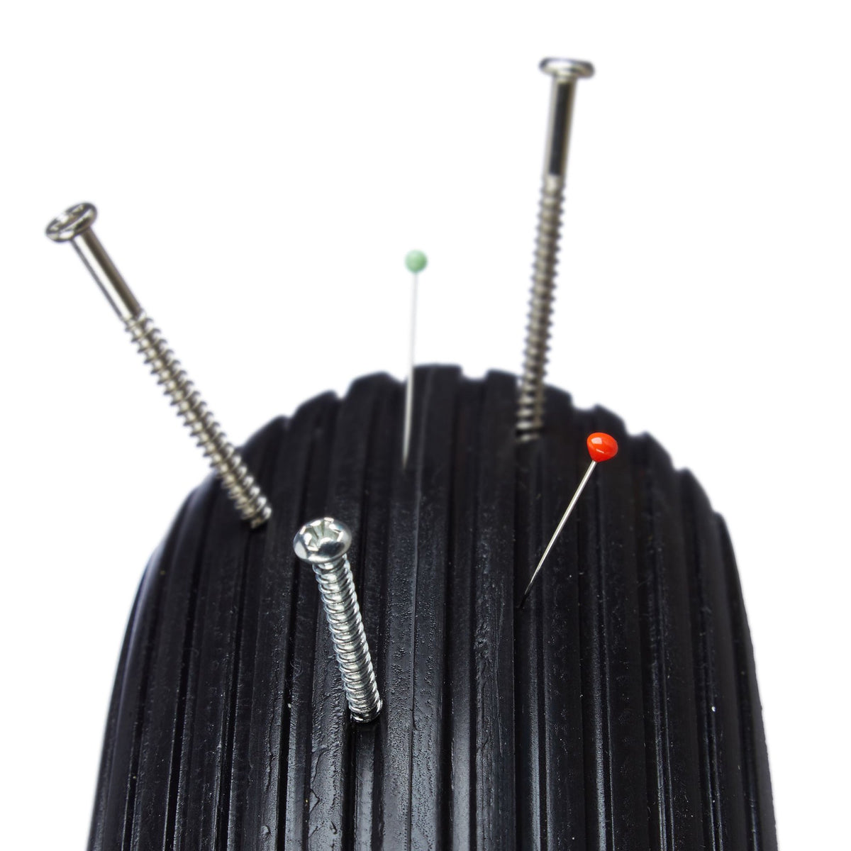 Wheel for wheelbarrow solid rubber 4.00-6