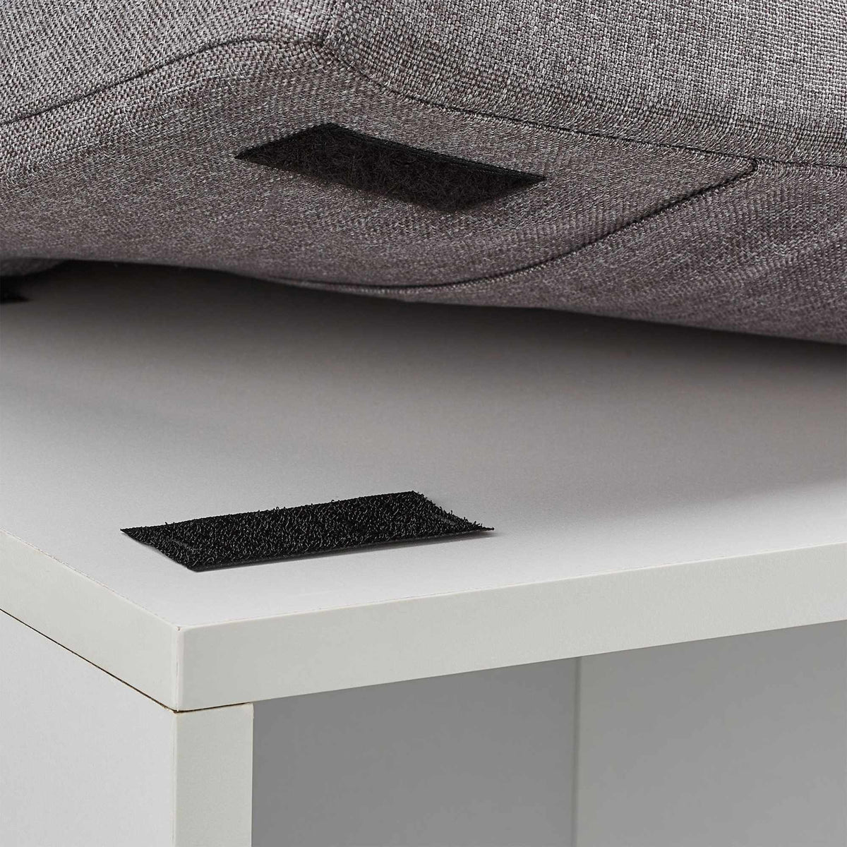 White shoe bench with 10 compartments