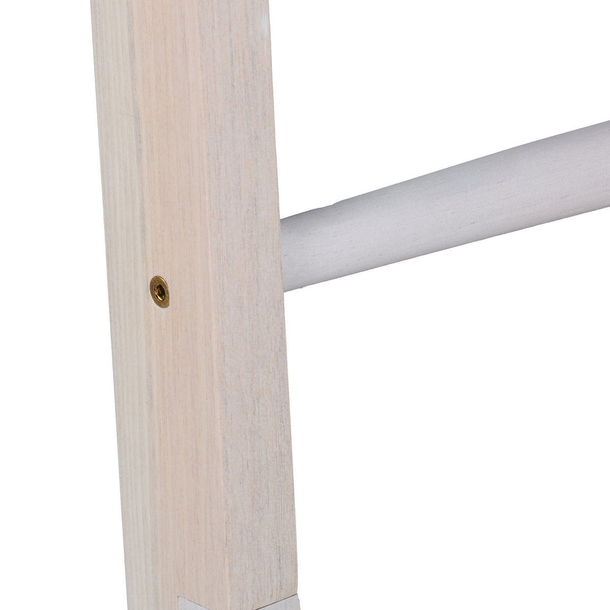 White towel rack with 6 pegs