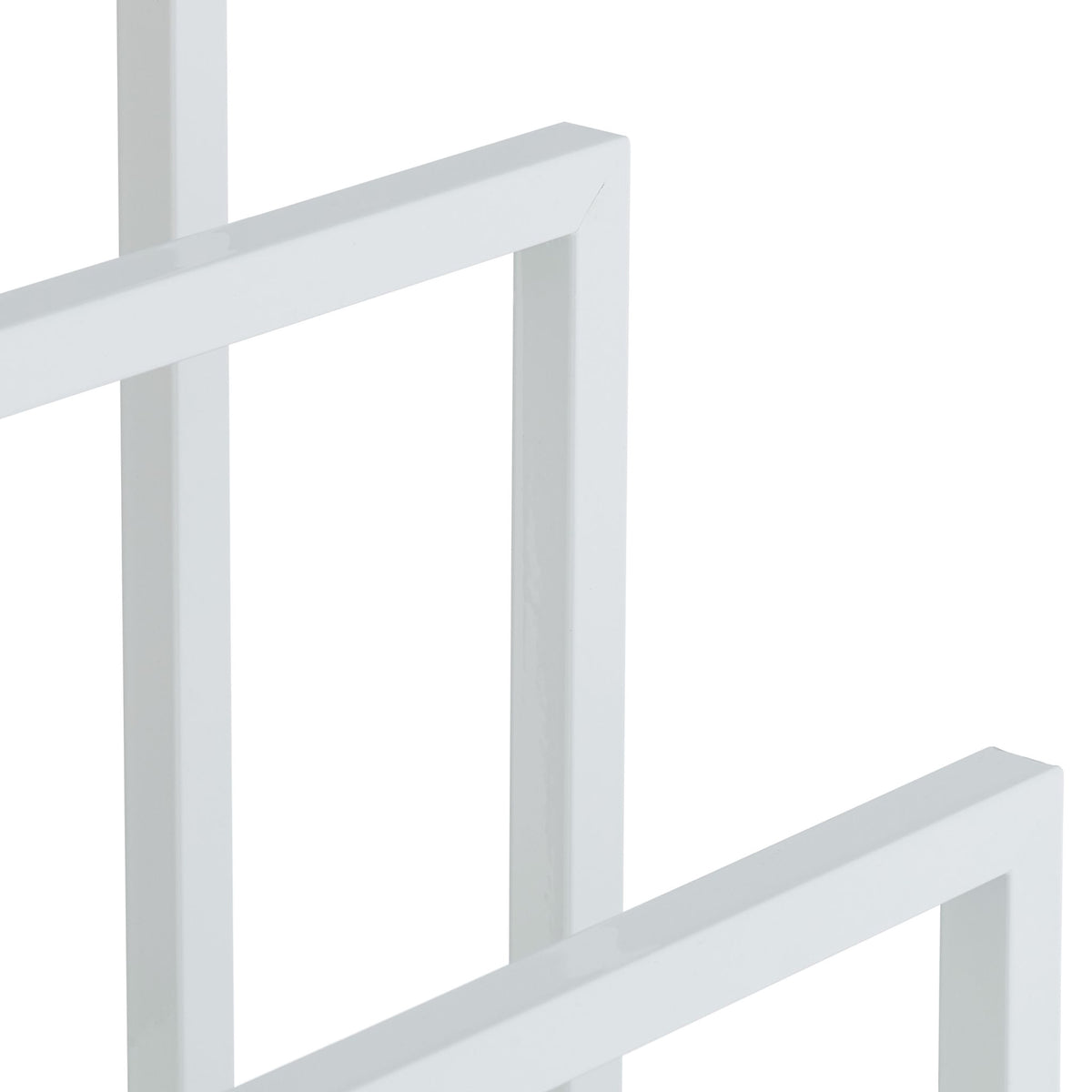 White towel rail 3 rails