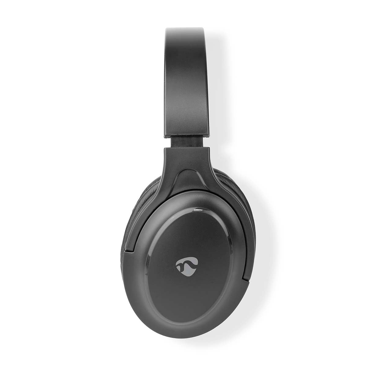 Wireless Over-Ear Headphones | Maximum battery life: 20 hours | Built-in microphone | Press Control | Support for voice control | Volume Control | Travel bag included