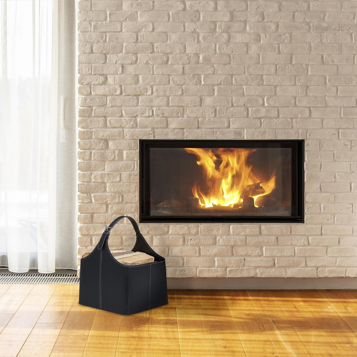 Wooden basket in imitation leather with handle