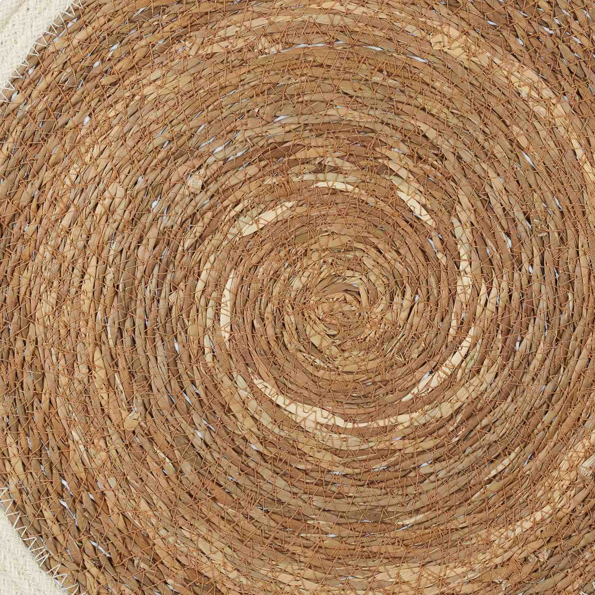 Woven placemats 4 parts