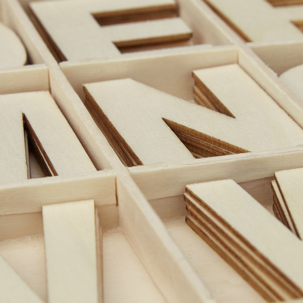 XL Letter set in wood 104 pcs.