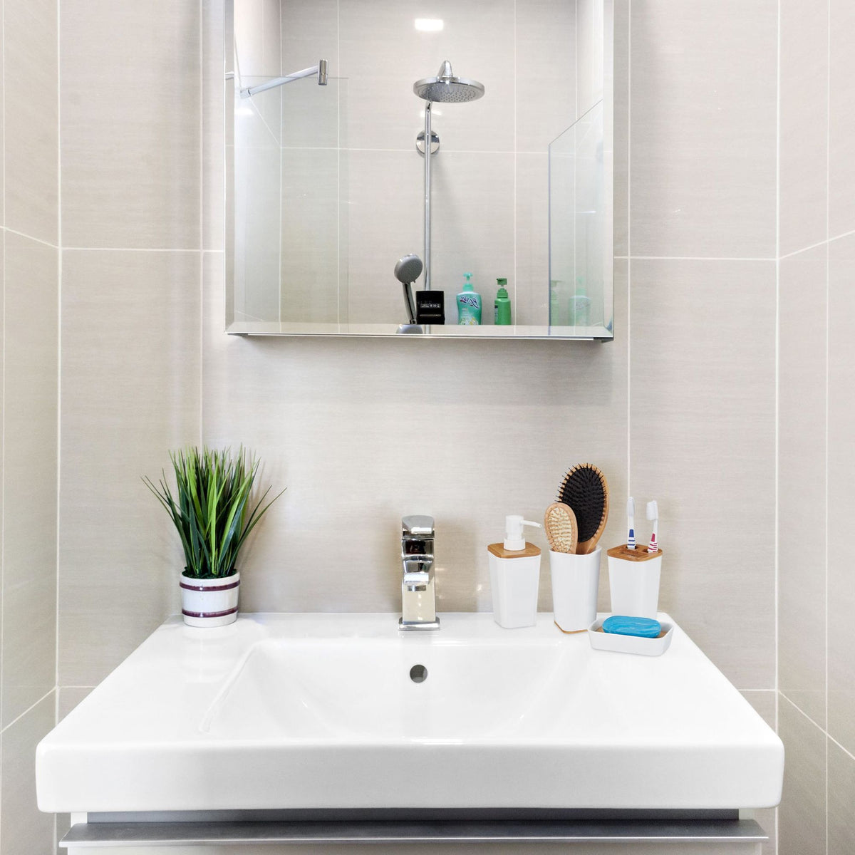 bathroom accessories in 4 parts